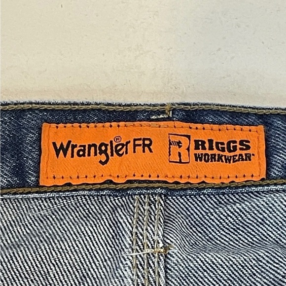 Wrangler FR Flame Resistant Jeans Mens 46x30 Blue HRC2 2112 - Picture 7 of 7